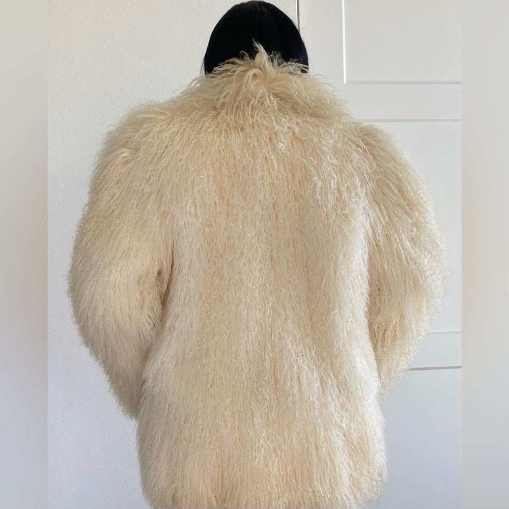 Vintage Cream Mongolian Lamb Fur Oversized Collared Coat / Jacket. - Picture 8 of 9